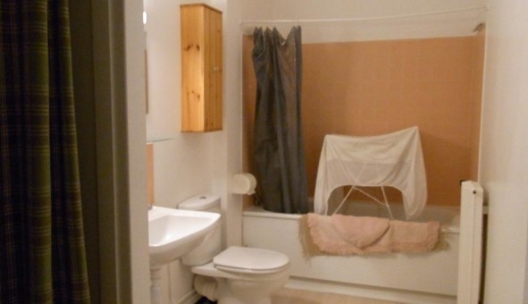 Logement tudiant Studio à Versailles (78000)
