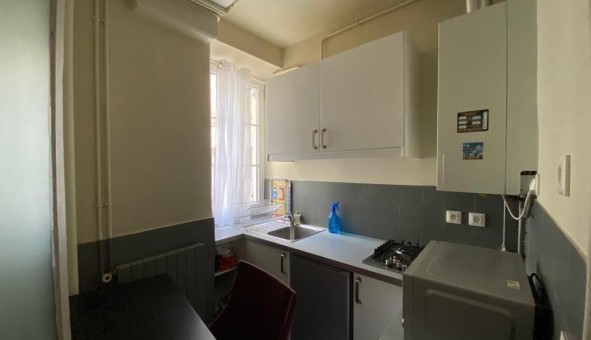 Logement tudiant Studio à Versailles (78000)