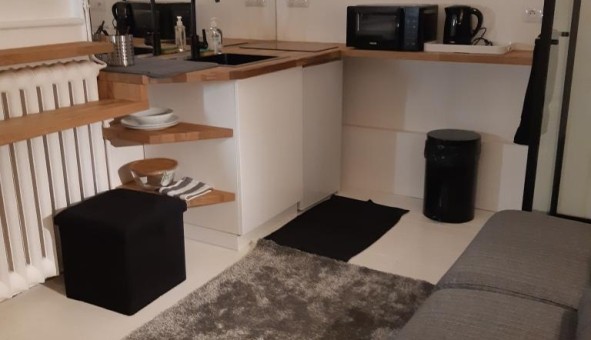 Logement tudiant Studio à Versailles (78000)