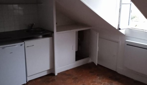 Logement tudiant Studio à Versailles (78000)