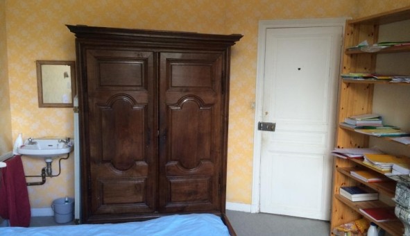 Logement tudiant Studio à Versailles (78000)