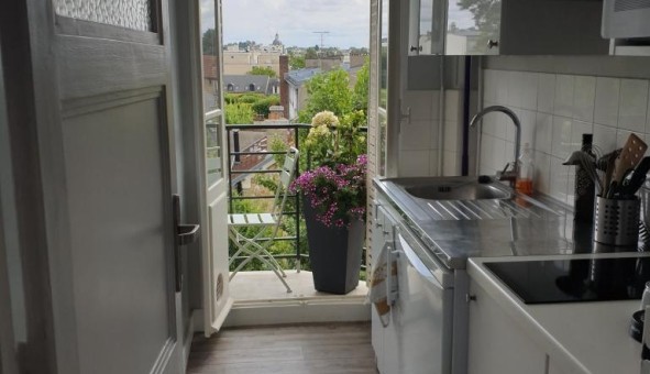 Logement tudiant Studio à Versailles (78000)