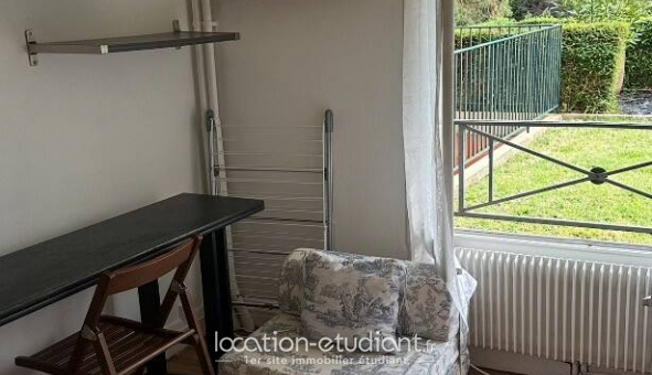 Logement tudiant Studio à Versailles (78000)