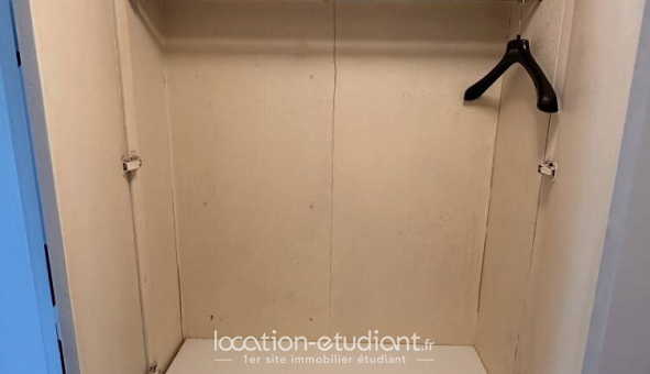 Logement tudiant Studio à Versailles (78000)
