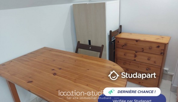 Logement tudiant Studio à Versailles (78000)