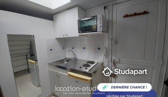 Logement tudiant Studio à Versailles (78000)