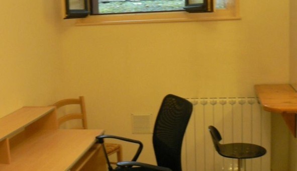 Logement tudiant Studio à Versailles (78000)