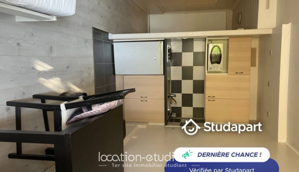 Logement tudiant Studio à Versailles (78000)