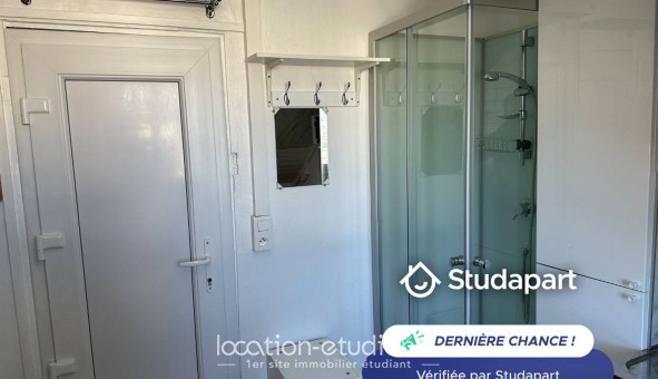 Logement tudiant Studio à Versailles (78000)
