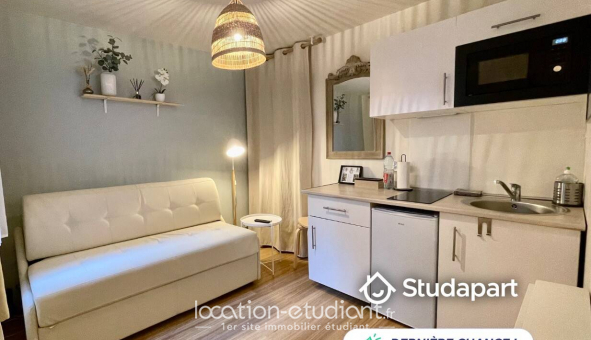 Logement �tudiant Location Studio Meubl&eacute; Versailles (78000)