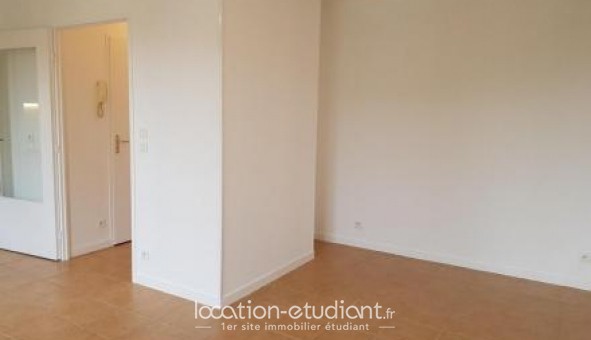 Logement tudiant Location Studio Vide Vif (38450)