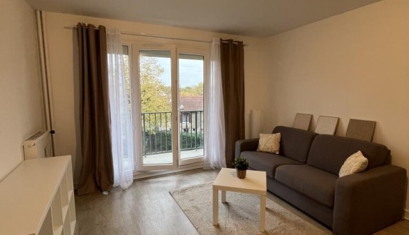 Logement tudiant Studio à Vigneux sur Seine (91270)