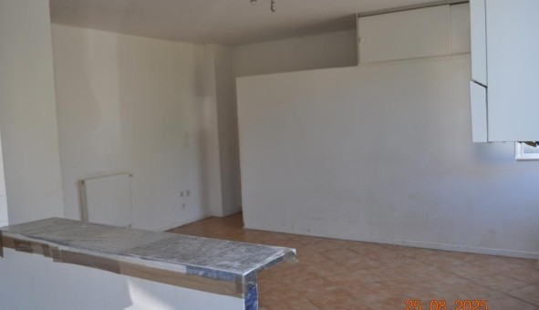 Logement tudiant Location Studio Vide Vigneux sur Seine (91270)