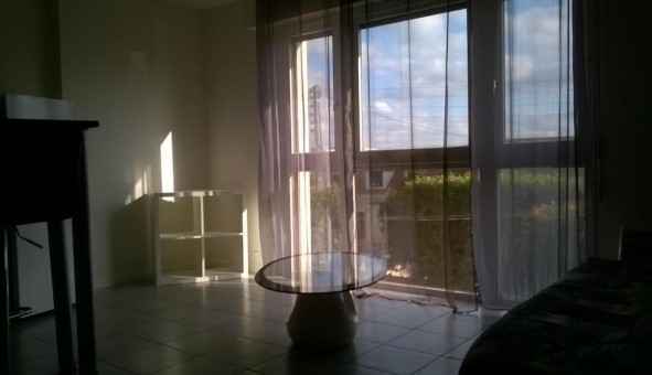 Logement �tudiant Studio &agrave; Vigneux sur Seine (91270)