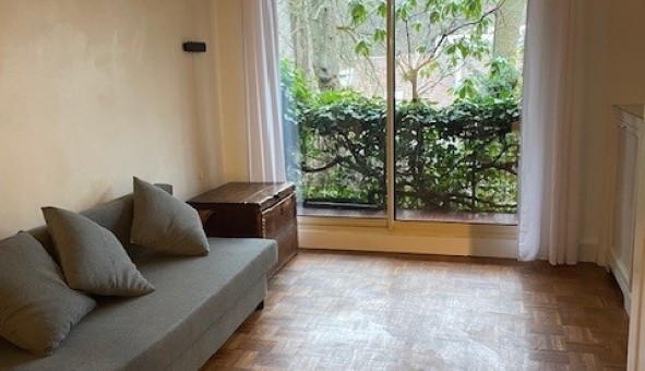 Logement �tudiant Studio &agrave; Ville d'Avray (92410)
