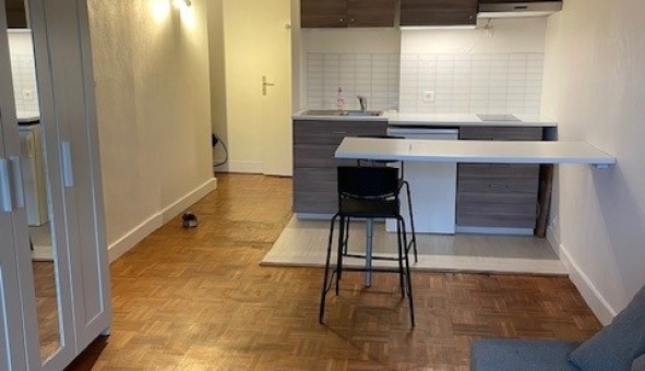Logement �tudiant Studio &agrave; Ville d'Avray (92410)