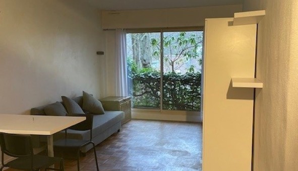 Logement �tudiant Studio &agrave; Ville d'Avray (92410)