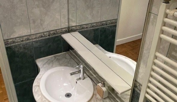 Logement �tudiant Studio &agrave; Ville d'Avray (92410)