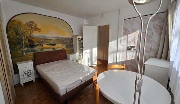 Logement �tudiant Studio &agrave; Ville d'Avray (92410)