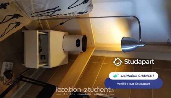 Logement �tudiant Studio &agrave; Ville d'Avray (92410)