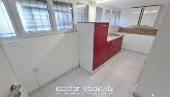 Logement tudiant Studio à Villecresnes (94440)