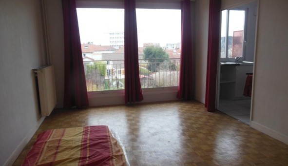 Logement tudiant Studio à Villejuif (94800)