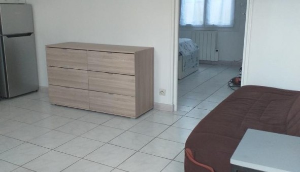 Logement tudiant Studio à Villejuif (94800)