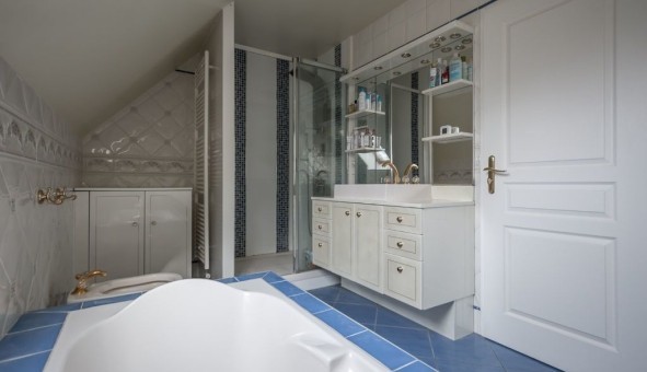 Logement �tudiant Studio &agrave; Villejuif (94800)