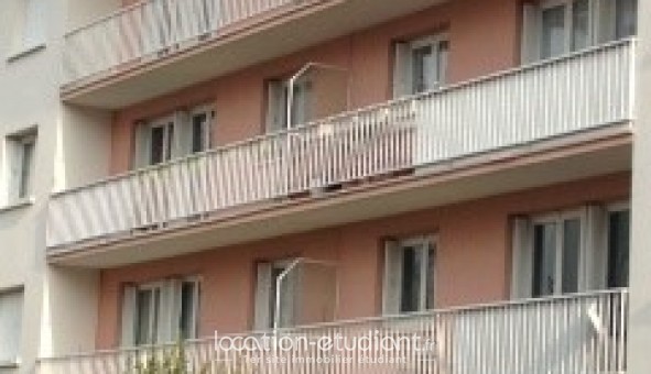 Logement tudiant Studio à Villejust (91140)