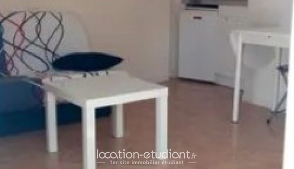 Logement �tudiant Studio &agrave; Villenave d'Ornon (33140)