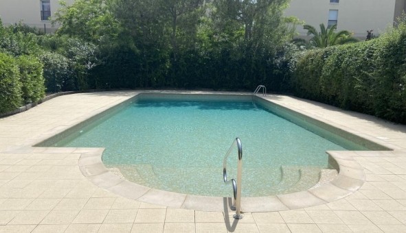 Logement tudiant Studio à Villeneuve Loubet (06270)