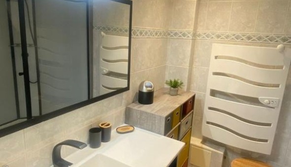 Logement tudiant Studio à Villeneuve Loubet (06270)