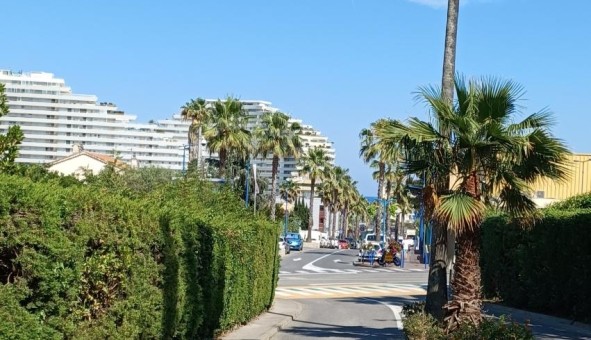 Logement tudiant Studio à Villeneuve Loubet (06270)