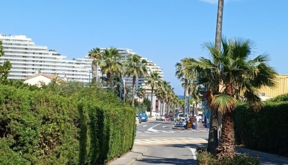 Logement �tudiant Studio &agrave; Villeneuve Loubet (06270)