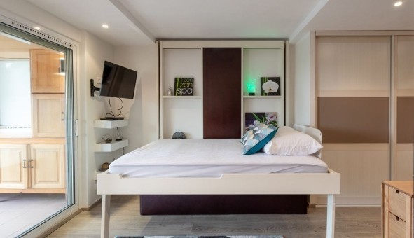 Logement �tudiant Studio &agrave; Villeneuve Loubet (06270)