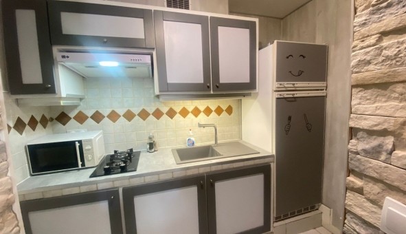 Logement �tudiant Studio &agrave; Villeneuve Loubet (06270)