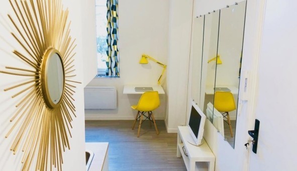 Logement �tudiant Studio &agrave; Villeneuve Saint Georges (94190)