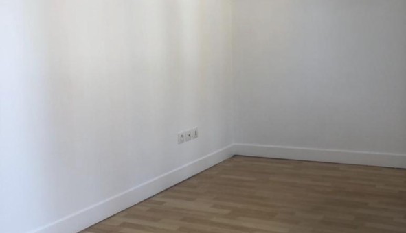 Logement �tudiant Studio &agrave; Villeneuve Saint Georges (94190)