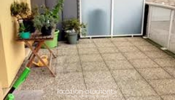 Logement tudiant Location Studio Vide Villeneuve le Roi (94290)