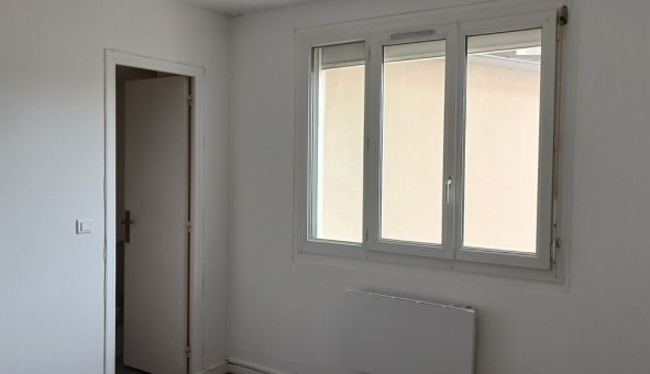 Logement �tudiant Studio &agrave; Villeparisis (77270)