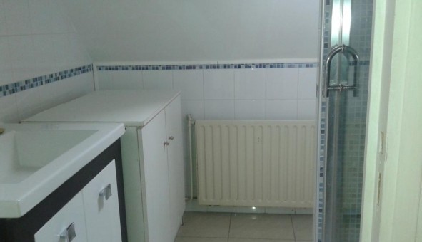 Logement tudiant Studio à Villepinte (93420)