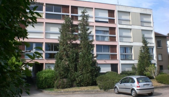 Logement tudiant Location Studio Vide Villers ls Nancy (54600)