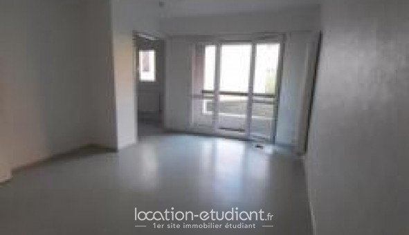 Logement tudiant Location Studio Vide Villersexel (70110)