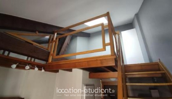 Logement étudiant Studio à Villes (01200)