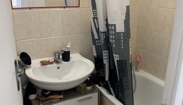Logement tudiant Studio à Villeurbanne (69100)