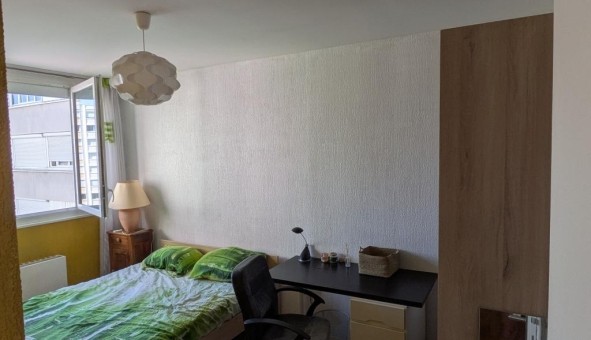 Logement tudiant Location Studio Vide Villeurbanne (69100)