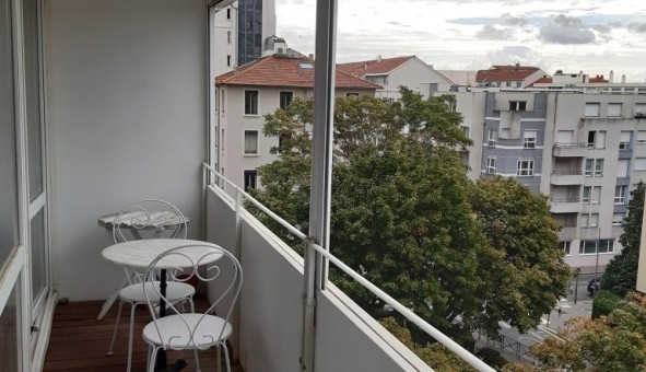 Logement tudiant Studio à Villeurbanne (69100)