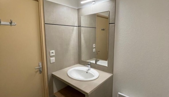 Logement �tudiant Studio &agrave; Villeurbanne (69100)