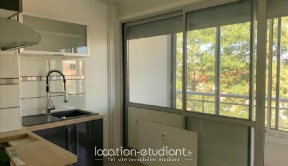 Logement tudiant Location Studio Vide Viriat (01440)