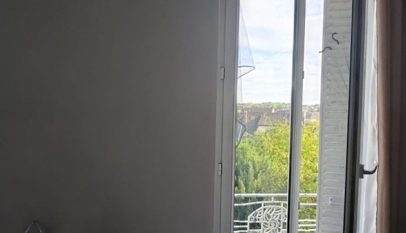 Logement �tudiant Studio &agrave; Viry Ch�tillon (91170)